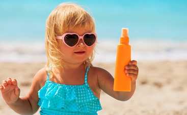 Чем лучше пользоваться на пляже расскажет доктор Комаровский