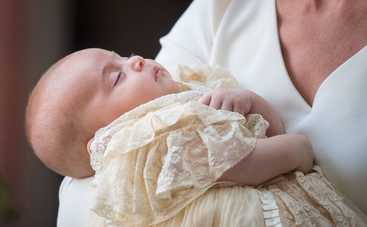 В Лондоне прошли крестины принца Луи: трогательные фото и видео церемонии