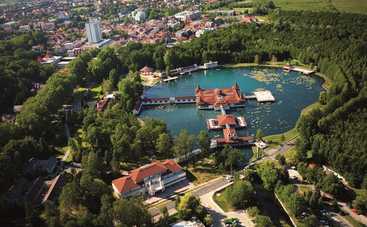 5 лучших оздоровительных процедур курорта Heviz: отдых на термальных водах