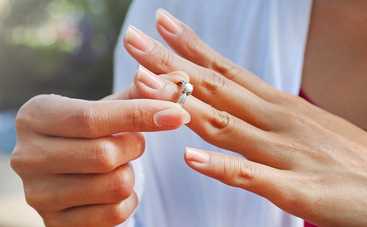 Что никогда нельзя брать и давать в долг, чтобы не отдать свое счастье