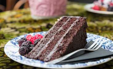 Шоколадный бум: диетический торт на сковороде