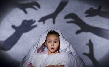 Отдам Бабайке: почему нельзя пугать ребенка