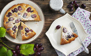 Пирог с яблоками и виноградом: вкусный десерт на скорую руку