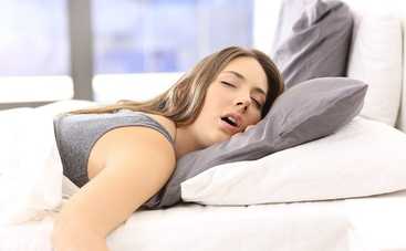 Не сладкий сон: ученые назвали самую вредную позу для сна