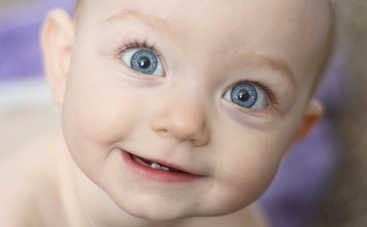 12 примет про первый зубик у разных народов: что надо сделать на счастье