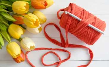 Как сделать пряжу из старых трикотажных футболок: новая жизнь старых вещей