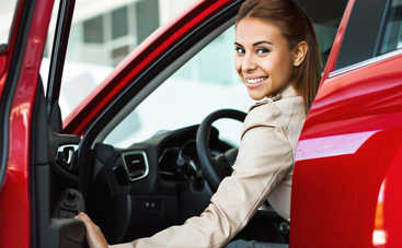 ТОП-3 самых популярных автомобилей для женщин: полезный обзор