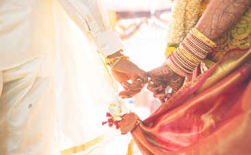 8 свадебных традиций Индии: необычные обряды и церемонии