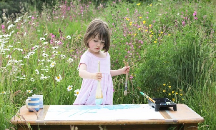 iris-grace-painting-garden-studio