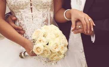 Прощай холостяцкая жизнь: самые яркие звездные свадьбы 2018 года