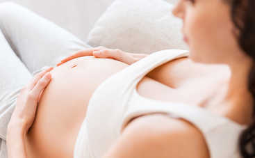 Выделения во время беременности: когда нужно срочно обратиться к врачу