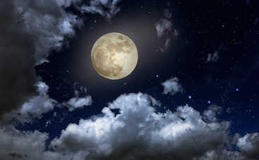 Сложное полнолуние 22 декабря 2018: как избежать неприятностей