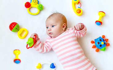 Все о погремушках: какие бывают, что развивают, как выбрать по возрасту ребенка
