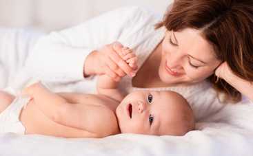 Как часто должен какать новорожденный: показатели нормы и отлонений