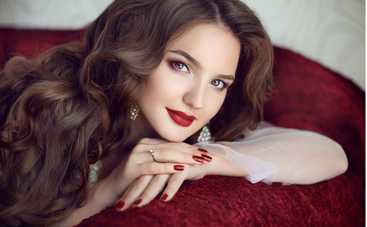 К чему на ногтях появляются белые пятна и прочие приметы о ногтях