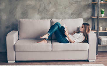 Що заважає мамі полежати на дивані або як навчитись приділяти собі час