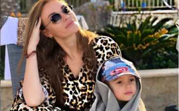 Щаслива мама: Слава Камінська похвалилася ідеальною сімейкою