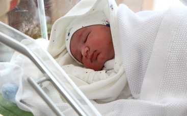 При рождении ребенка будут дополнительно выплачивать по 10 тысяч грн