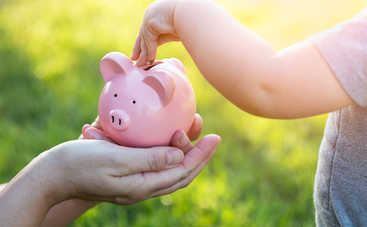 С 1 апреля 2019 повысят выплаты на детей: помощь многодетным семьям