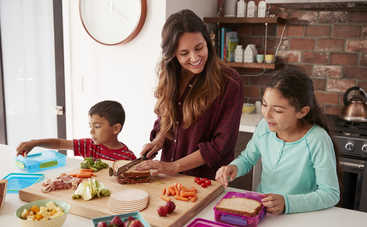 5 лайфхаків європейських мам: від хаосу до порядку на кухні