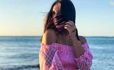 Счастливая мама Джамала впервые показала лицо сына (фото)