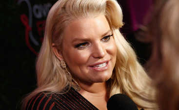 Джессика Симпсон стала мамой в третий раз