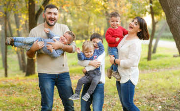 З 1 квітня збільшується допомога на дітей: як отримати виплати