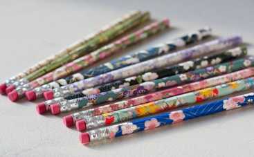 Оригінальний хенд-мейд: декоруємо олівці своїми руками