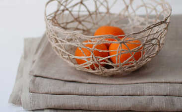 Миска з ниток: оригінальна цукерниця для всієї сім'ї