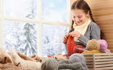 Азбука рукодельницы: 10 причин научить ребенка вязанию