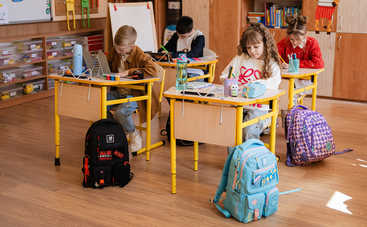 Як вибрати зручну, безпечну та якісну канцелярію і рюкзак