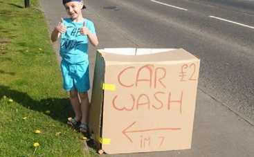 До слез: 7-летний мальчик открыл автомойку, чтобы почтить память бабушки