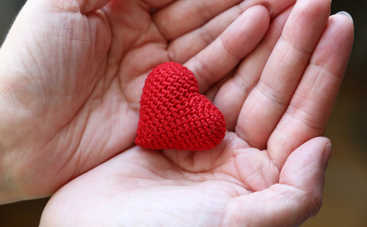 Азбука рукодельницы: 6 идей подарков, связанных крючком